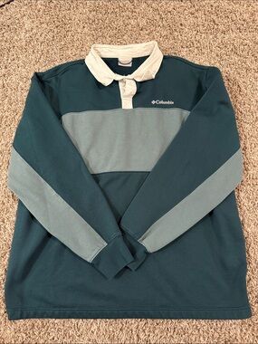 Columbia Collared Sweat Shirt